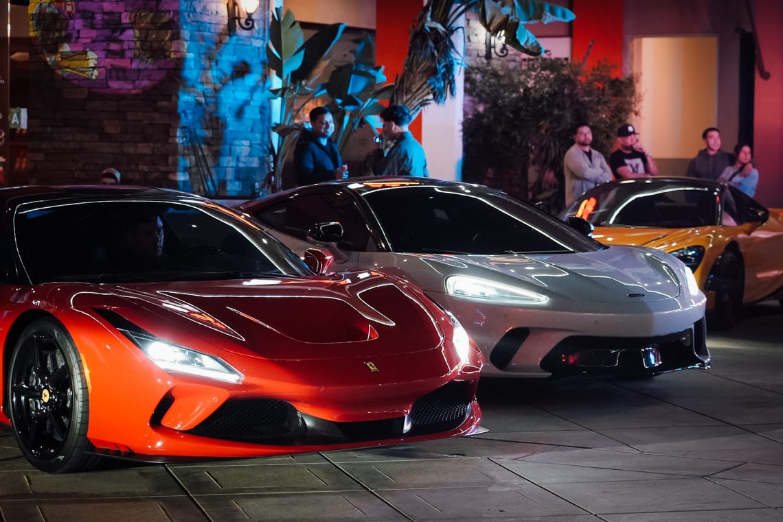 Car Meet - Full House